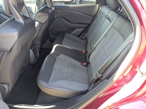 Certified 2025 Ford Mustang Mach-E GT image 32