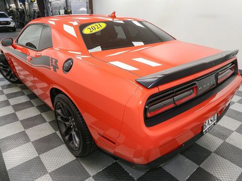 Used 2021 Dodge Challenger R/T Scat Pack w/ Shaker Package image 14