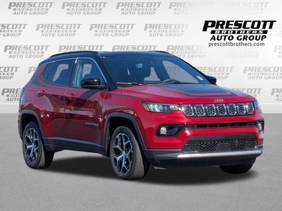 Used 2024 Jeep Compass Limited w/ Mopar Graphics Package