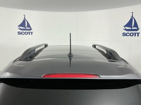 Used 2021 Jeep Cherokee Latitude Lux 80th Anniv w/ Quick Order Package 26U 80TH image 24