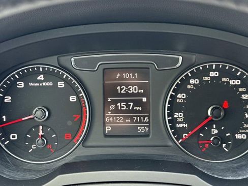 Used 2017 Audi Q3 2.0T Premium w/ Convenience Package image 32