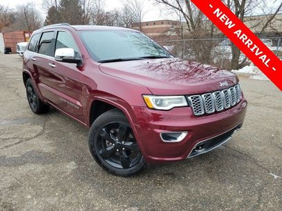 Used 2017 Jeep Grand Cherokee Overland