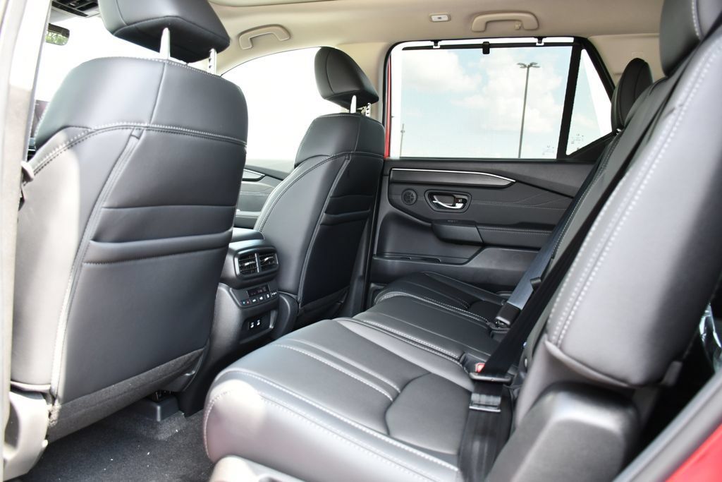 New 2026 Honda Pilot Touring image 20