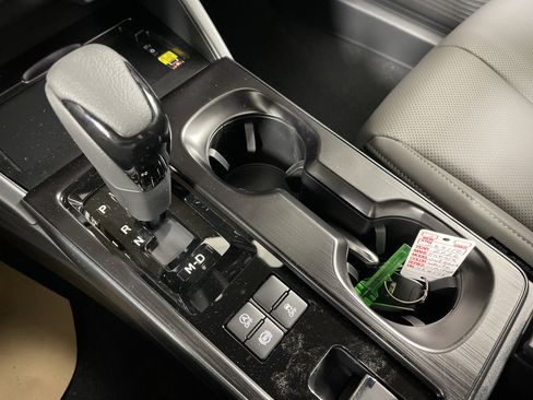 New 2026 Subaru Outback Limited image 24