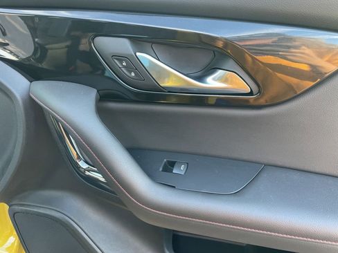 Used 2022 Chevrolet Blazer RS image 38