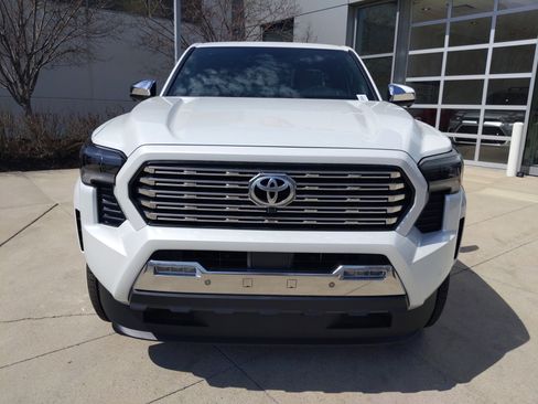 New 2026 Toyota Tacoma Limited AWD/4WD image 5