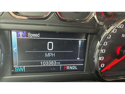 Used 2018 Chevrolet Silverado 1500 LT w/ All Star Edition AWD/4WD image 15