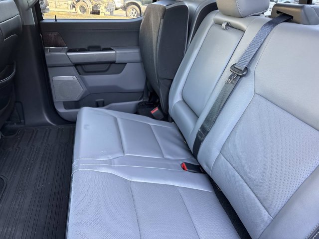 Used 2022 Ford F150 Lariat w/ Equipment Group 502A High AWD/4WD image 11