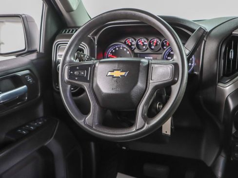 Used 2021 Chevrolet Silverado 1500 Custom image 12