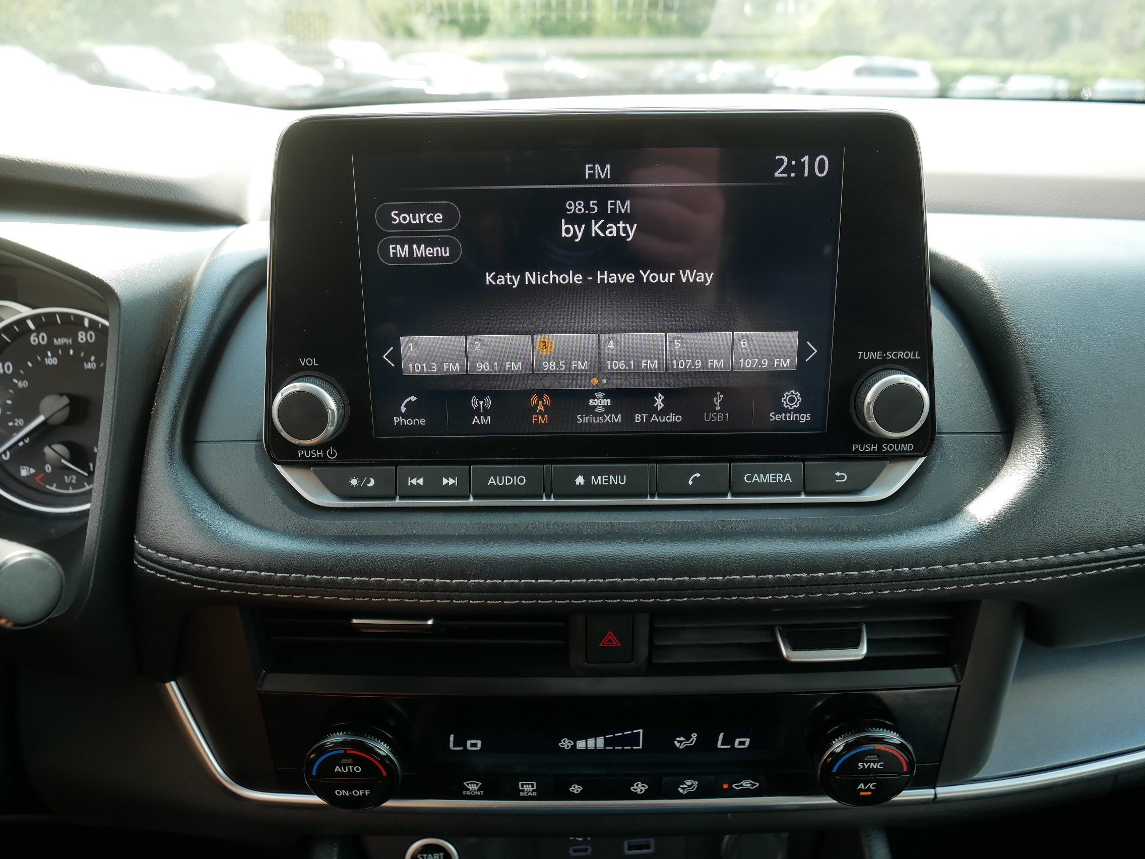 Certified 2023 Nissan Rogue SV AWD/4WD image 22