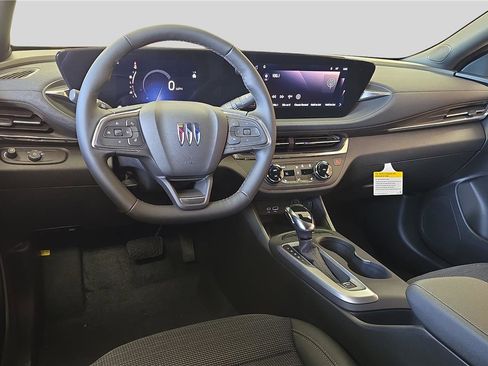 New 2026 Buick Envista Preferred image 19