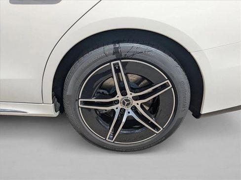 New 2026 Mercedes-Benz E 350 4MATIC Sedan image 9