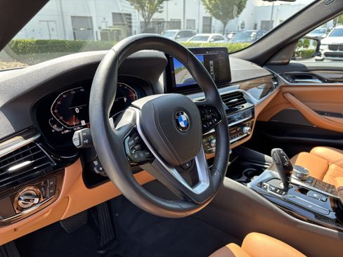 Certified 2023 BMW 540i RWD image 17