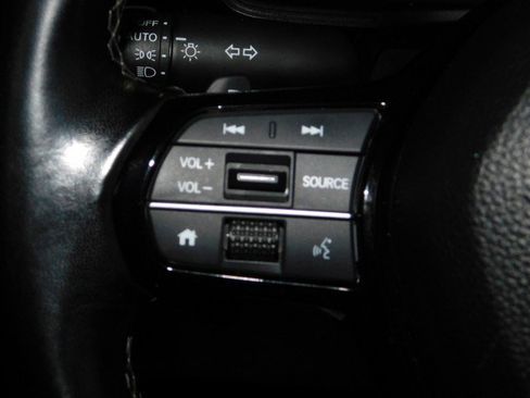 Used 2025 Honda Civic Sport image 28