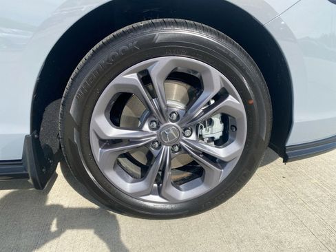 Certified 2025 Honda Accord EX-L image 29