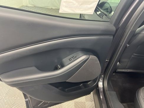 Used 2021 Ford Mustang Mach-E Select w/ Comfort/Technology Package image 16