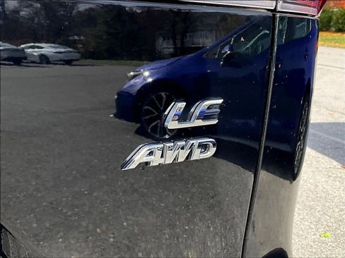 Used 2023 Toyota Corolla Cross LE image 29