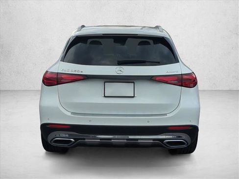 Certified 2025 Mercedes-Benz GLC 350e 4MATIC image 10
