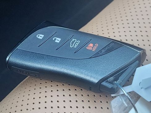 Used 2025 Lexus ES 350 Ultra Luxury FWD image 36