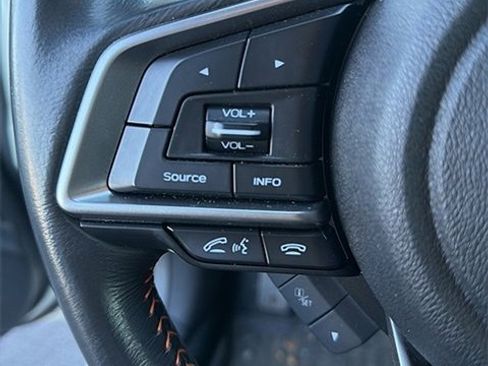 Used 2019 Subaru Crosstrek 2.0i Premium w/ Eyesight System image 11