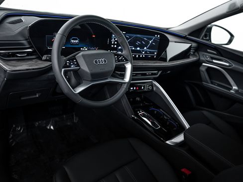 New 2025 Audi Q5 Premium Plus image 8