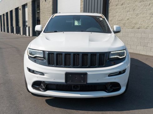Used 2015 Jeep Grand Cherokee SRT w/ Quick Order Package 26J AWD/4WD image 2
