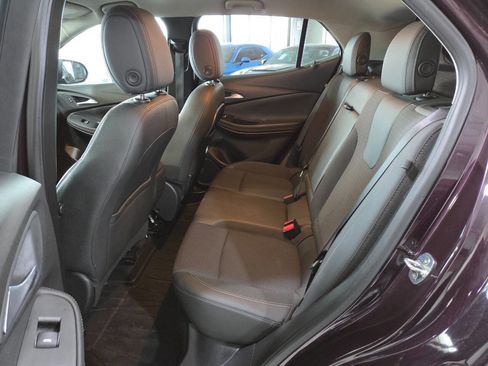 Used 2020 Buick Encore GX Select image 19