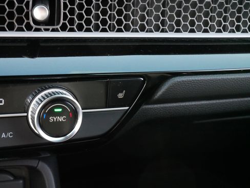 Certified 2025 Honda Civic Sport image 28