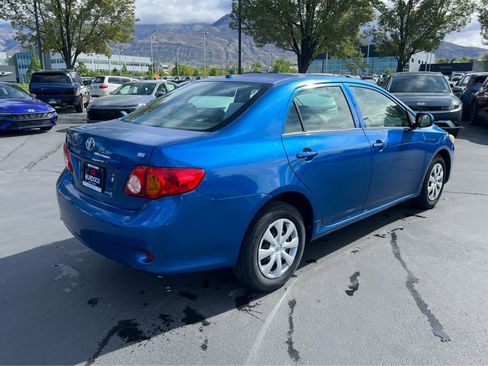 Used 2010 Toyota Corolla LE image 7