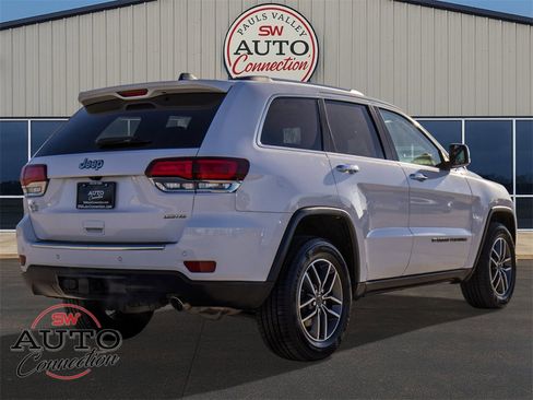Used 2022 Jeep Grand Cherokee Limited w/ Trailer Tow Group IV image 7