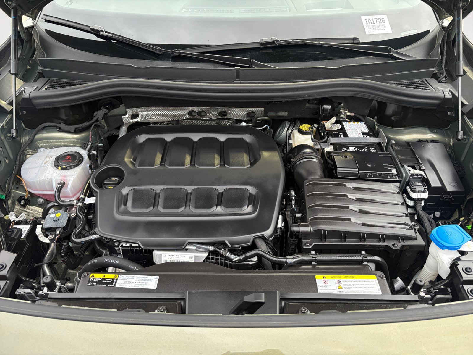 Certified 2026 Volkswagen Tiguan SE R-Line FWD image 26