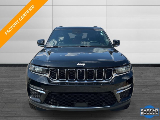 Certified 2025 Jeep Grand Cherokee Limited w/ Luxury Tech Group II AWD/4WD image 8