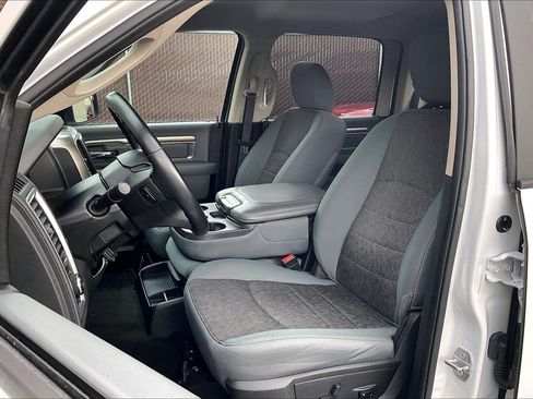 Used 2017 RAM 1500 Big Horn image 24