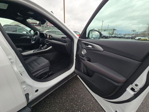 Used 2024 Dodge Hornet GT Plus w/ Tech Pack Plus w/o Parking AWD/4WD image 11