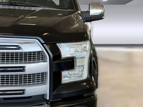 Used 2016 Ford F150 Platinum w/ Equipment Group 701A Luxury RWD image 27