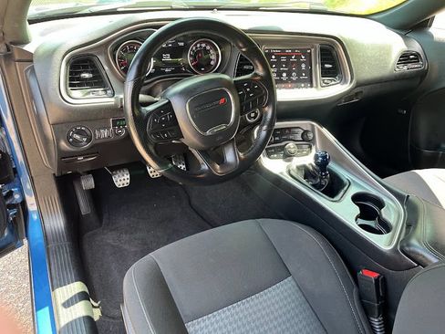 Used 2020 Dodge Challenger R/T Scat Pack RWD image 10