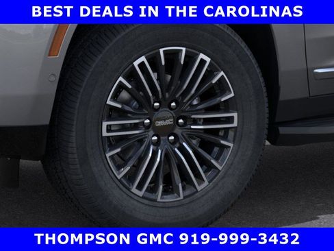 New 2026 GMC Yukon Elevation image 12