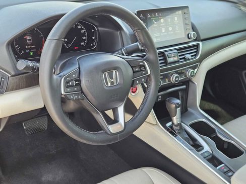 Used 2019 Honda Accord EX-L image 2