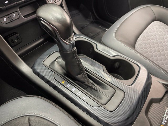 Used 2022 Chevrolet Colorado Z71 AWD/4WD image 15
