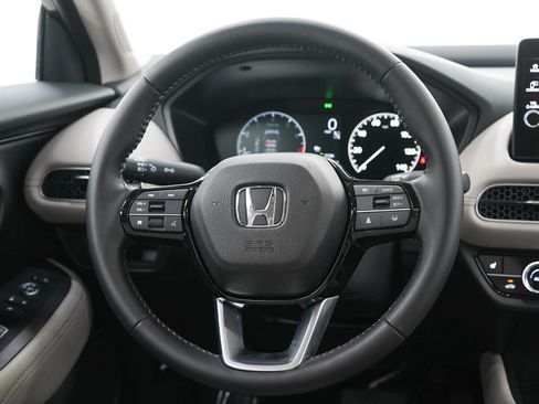 Used 2027 Honda HR-V EX-L image 16