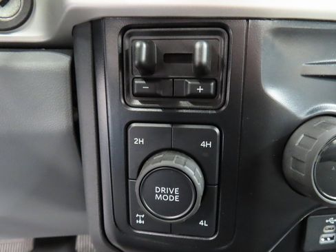 Used 2024 Ford F350 XLT image 55