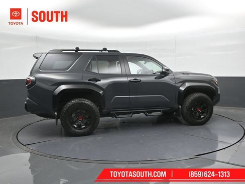 Used 2025 Toyota 4Runner TRD Pro AWD/4WD image 3