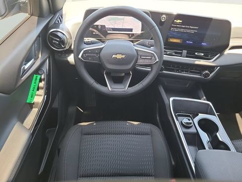 New 2027 Chevrolet Equinox LT FWD image 15