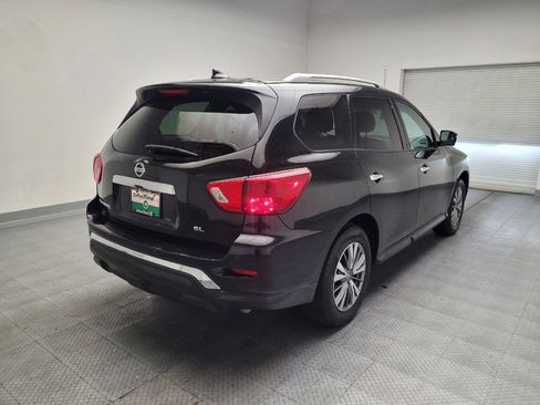 Used 2019 Nissan Pathfinder SL FWD image 9