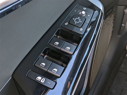 Used 2022 Kia EV6 GT-Line w/ GT-Line Suede Seat Package image 23