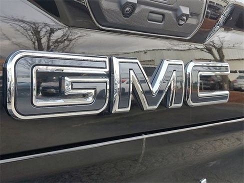 Used 2024 GMC Sierra 3500 Denali Ultimate image 30