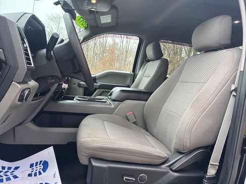 Used 2017 Ford F250 XLT w/ XLT Value Package image 16