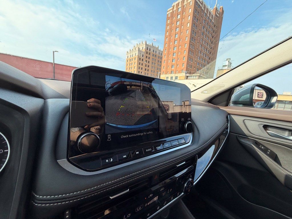 Certified 2023 Nissan Rogue SL w/ SL Premium Package FWD image 25