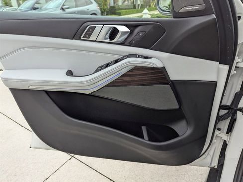 Certified 2024 BMW X5 sDrive40i w/ Premium Package image 33