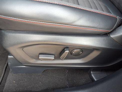 Used 2025 Ford Explorer ST-Line AWD/4WD image 12